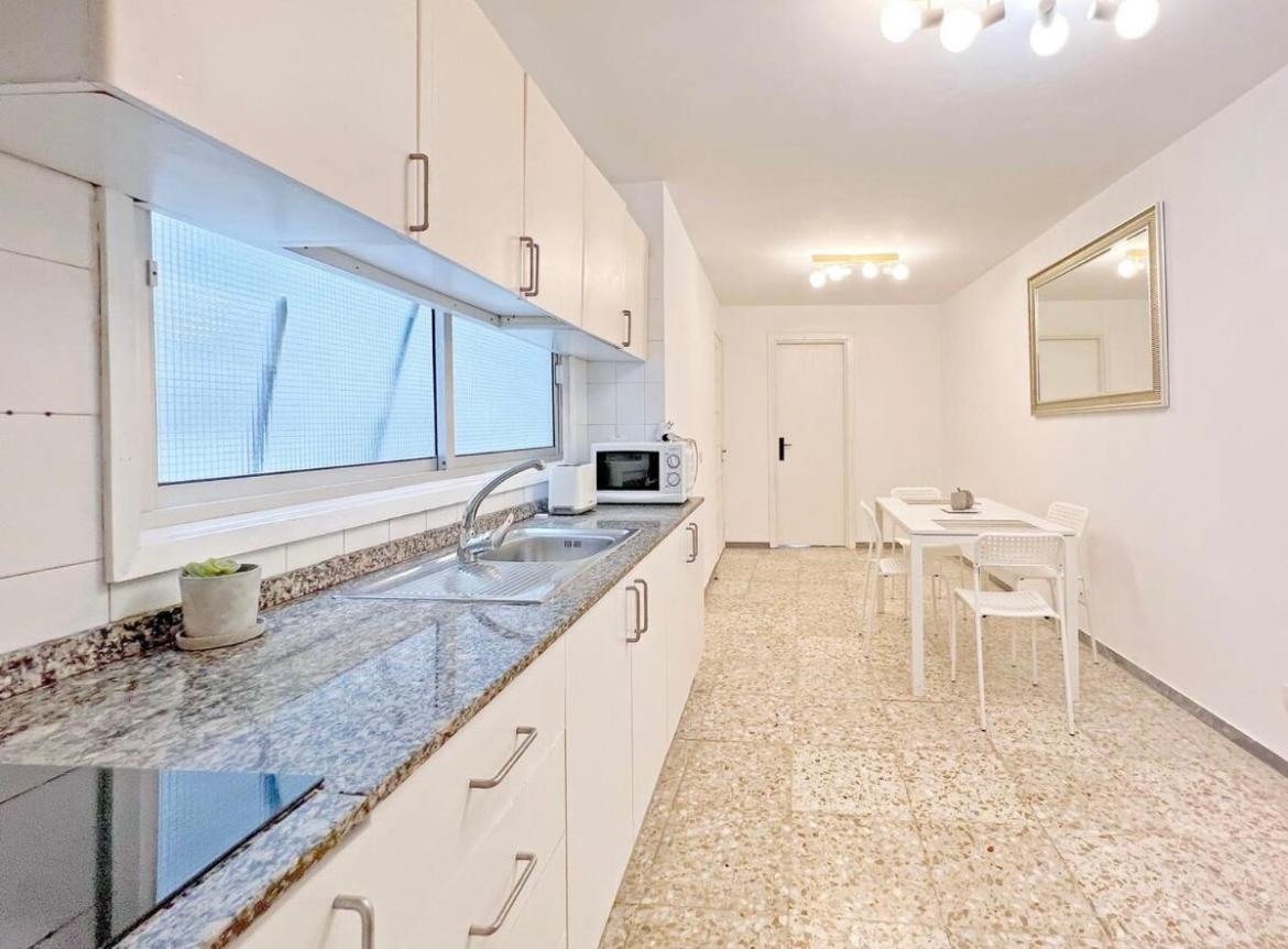 Cozy 2Bedroom Apartments In Los Cristianos Arona  Exterior foto